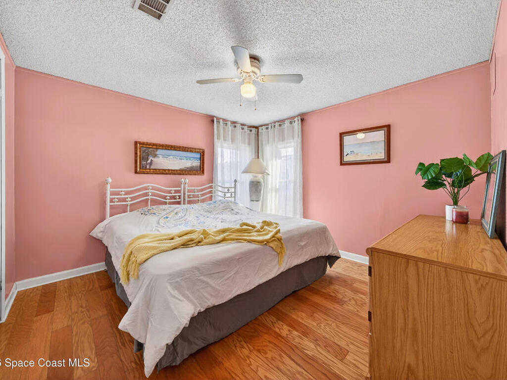 7645 Chasta Road, Micco, FL 32976