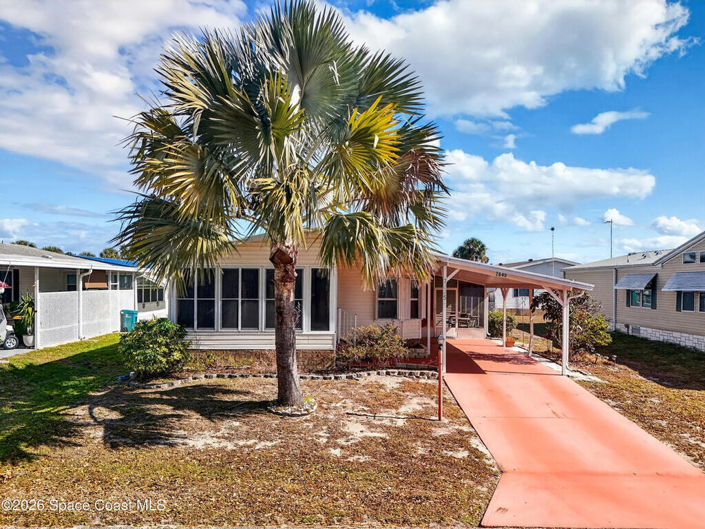 7645 Chasta Road, Micco, FL 32976