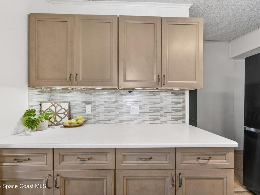 7645 Chasta Road, Micco, FL 32976