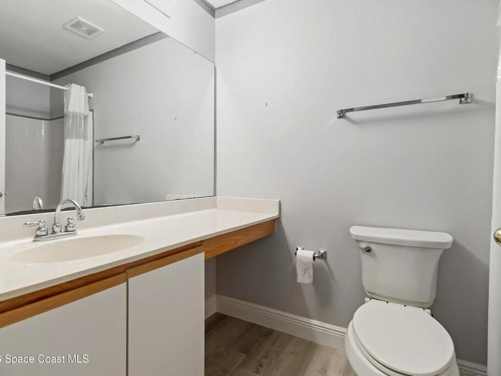 308 NW Tamarind Circle, Palm Bay, FL 32907