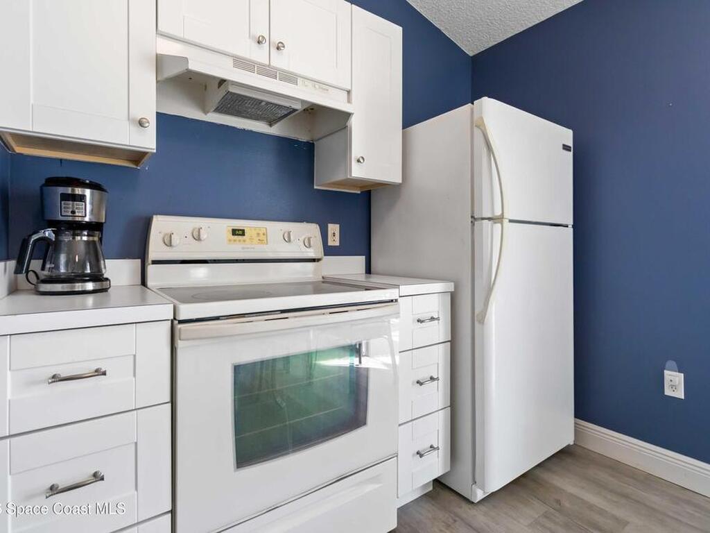 308 NW Tamarind Circle, Palm Bay, FL 32907