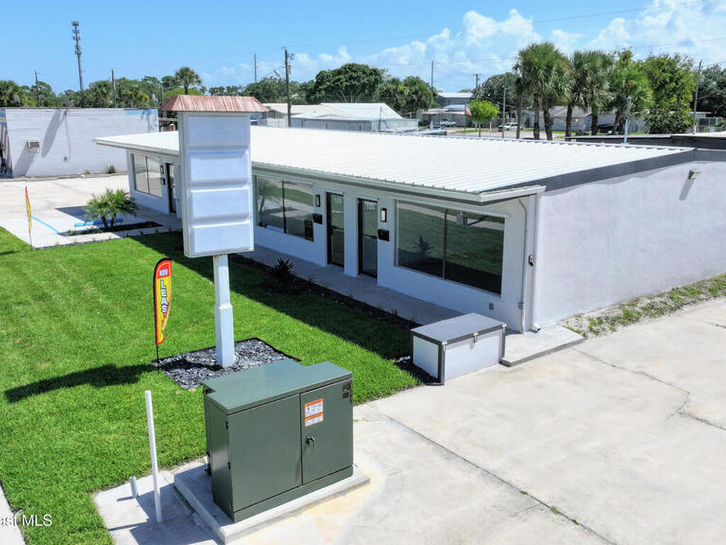 1682 N Harbor City Boulevard, Melbourne, FL 32935