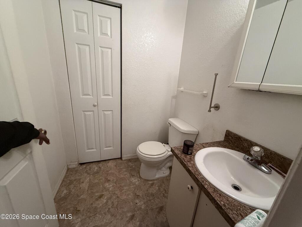 2263 Henry Street, Palm Bay, FL 32905