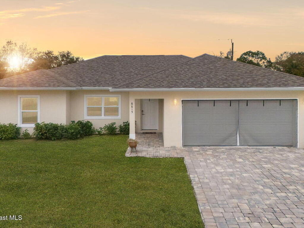 8615 102nd Court, Vero Beach, FL 32967