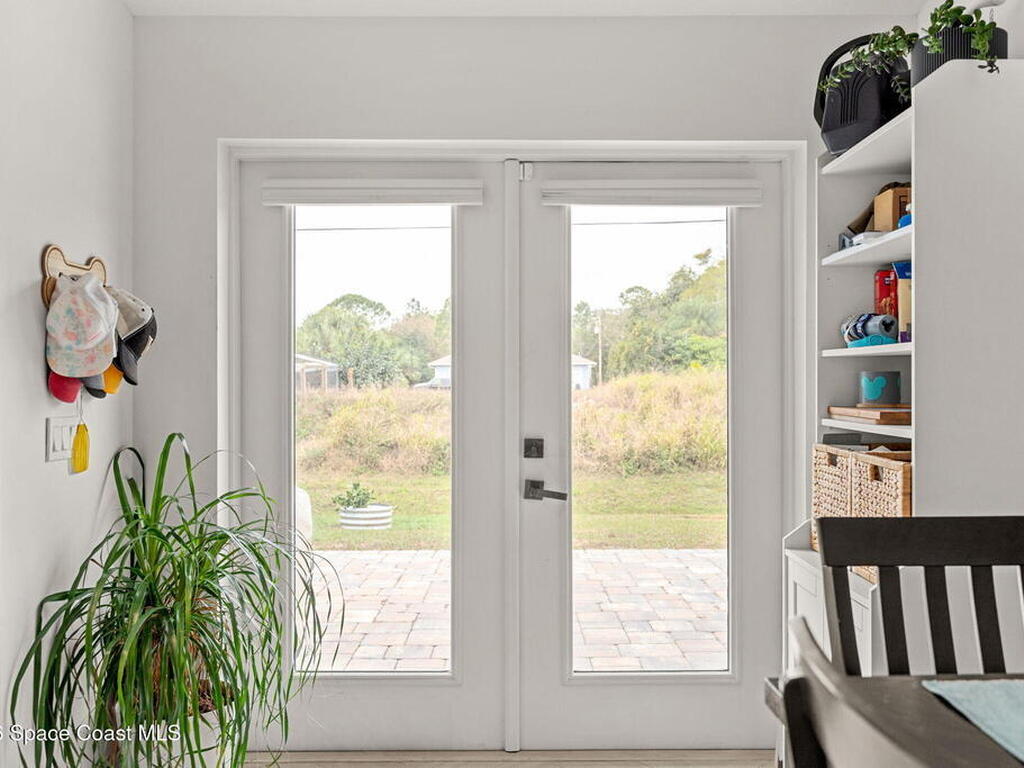 8615 102nd Court, Vero Beach, FL 32967