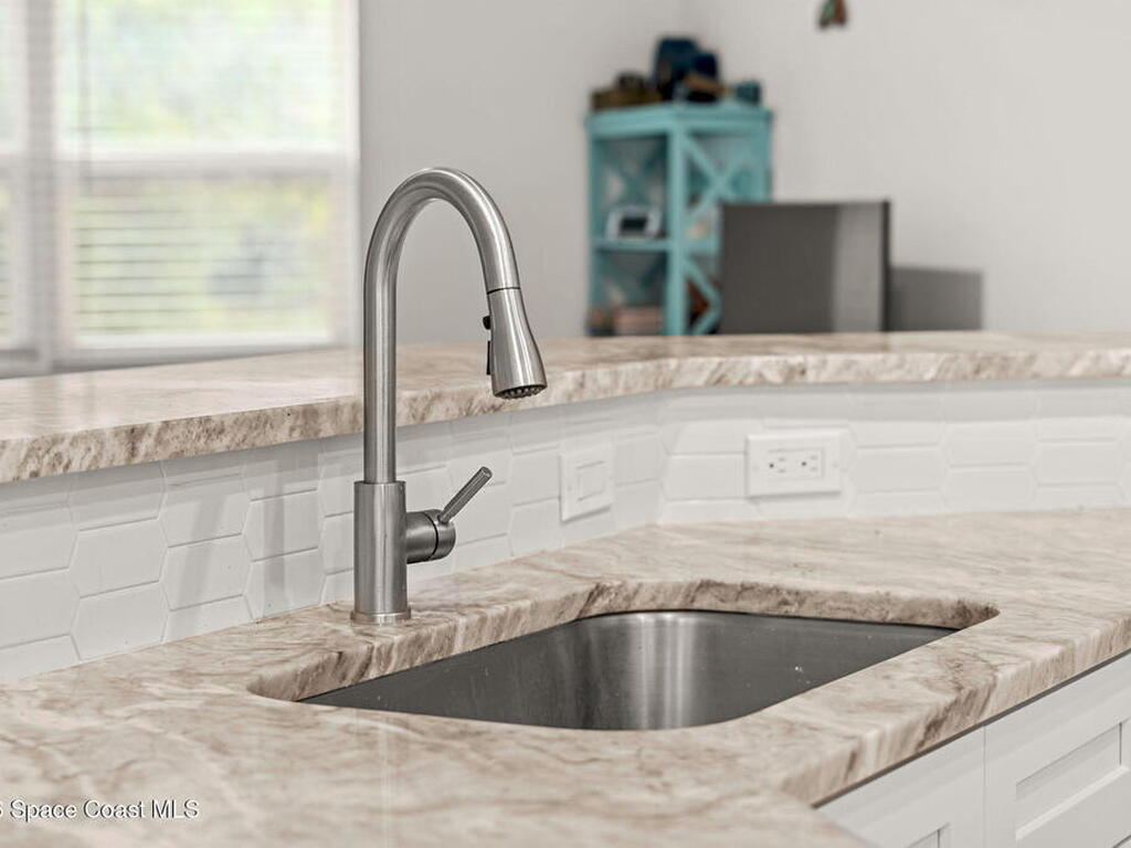 8615 102nd Court, Vero Beach, FL 32967