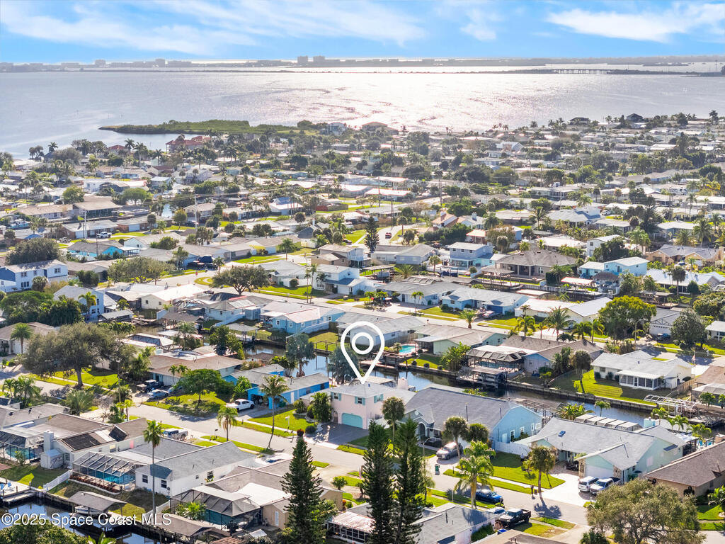 1525 W Riviera Drive, Merritt Island, FL 32952