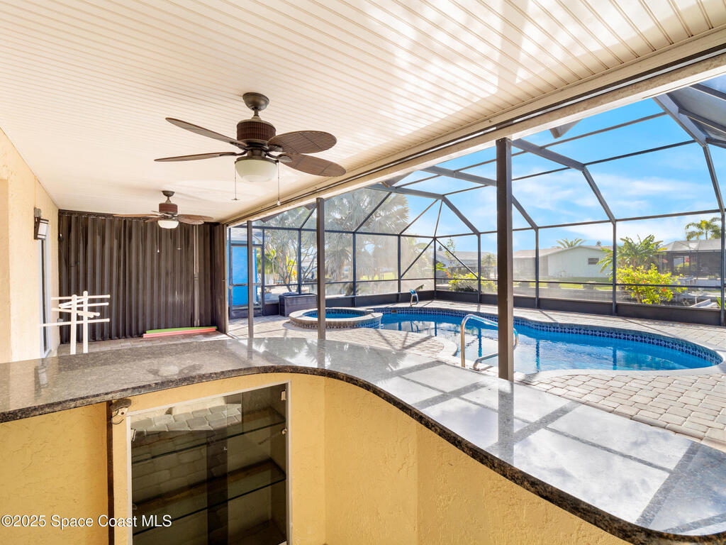 1525 W Riviera Drive, Merritt Island, FL 32952