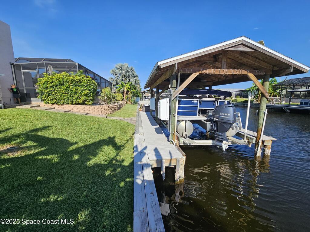 1525 W Riviera Drive, Merritt Island, FL 32952