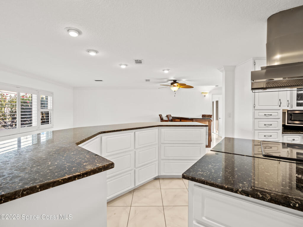 1525 W Riviera Drive, Merritt Island, FL 32952