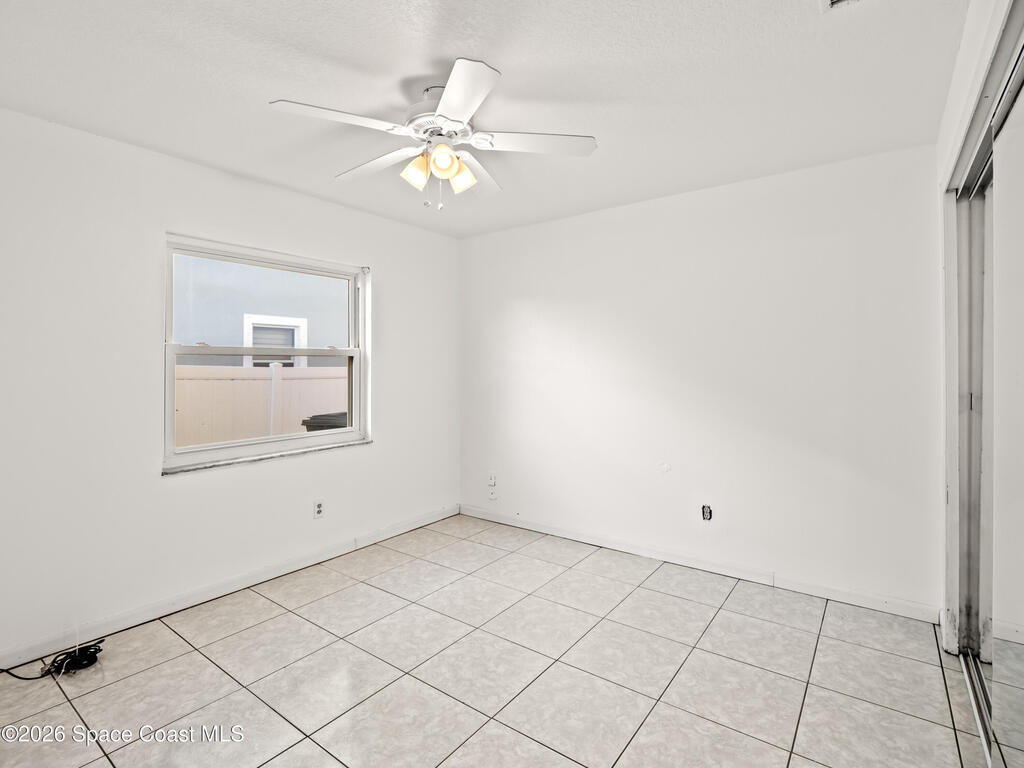 1525 W Riviera Drive, Merritt Island, FL 32952