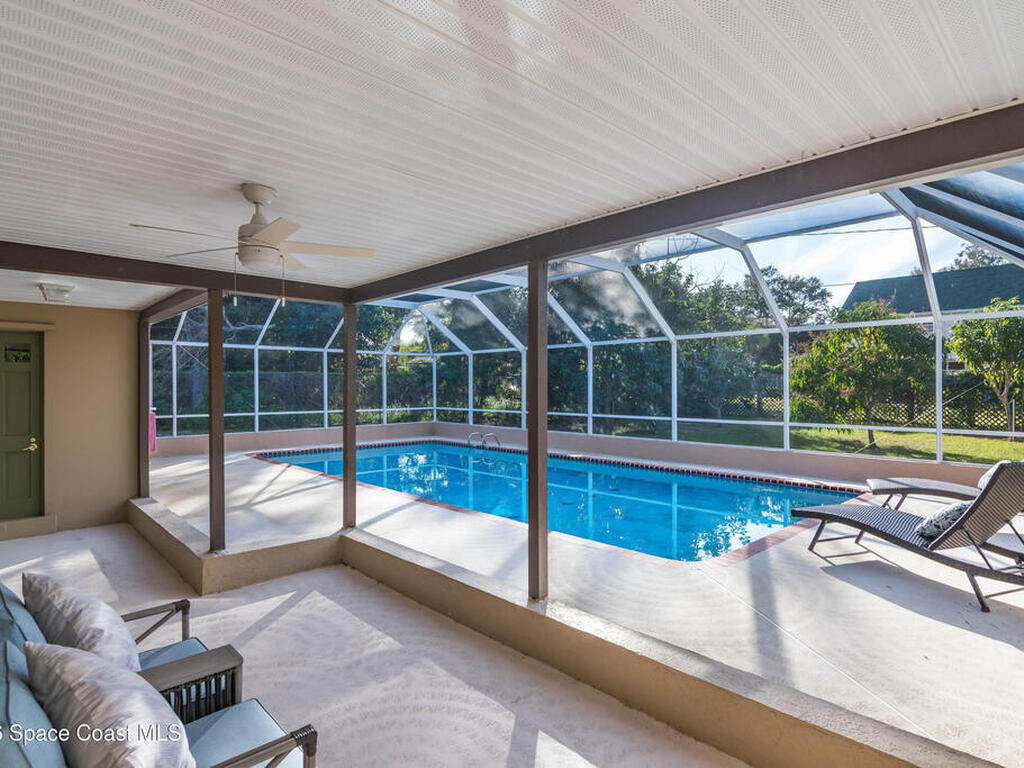 4245 Hillview Circle, Merritt Island, FL 32952