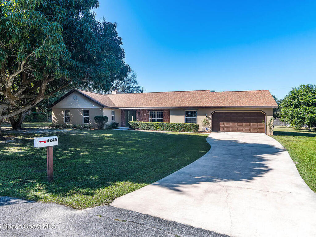 4245 Hillview Circle, Merritt Island, FL 32952