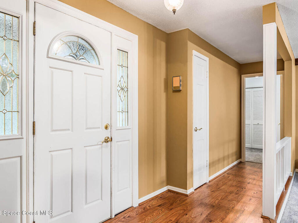 4245 Hillview Circle, Merritt Island, FL 32952