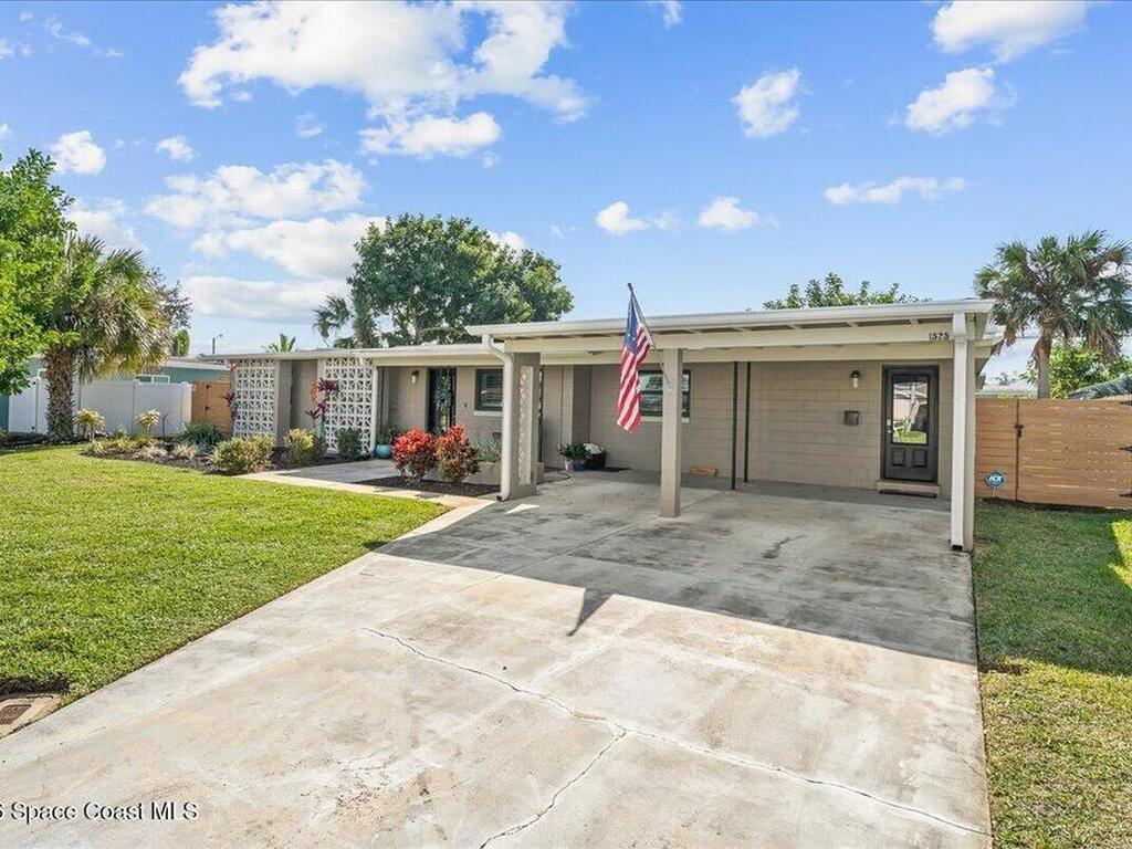 1525 Dorsal Street, Merritt Island, FL 32952