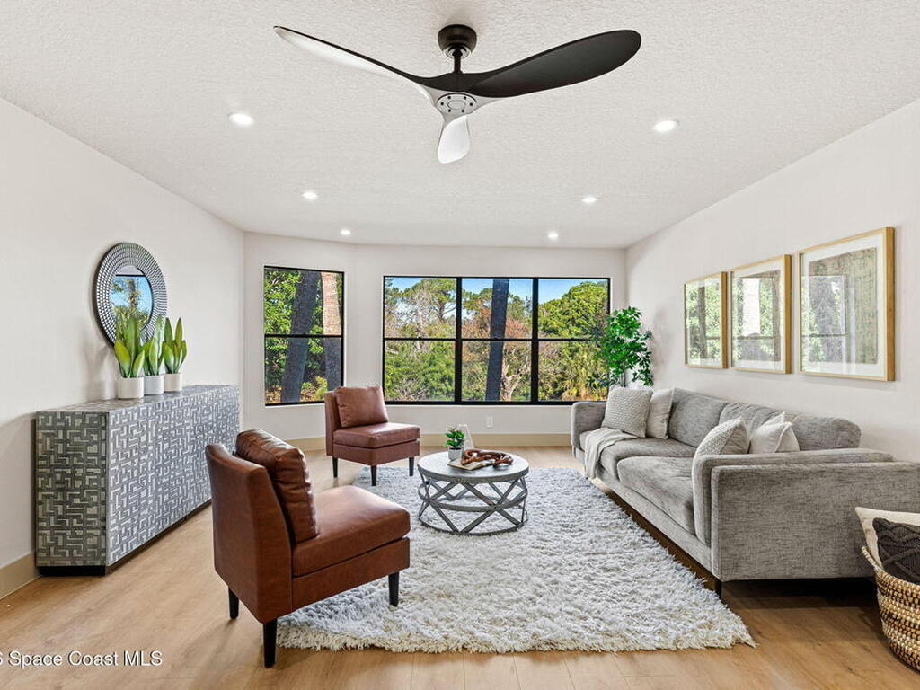 305 Tangle Run Boulevard, Melbourne, FL 32940