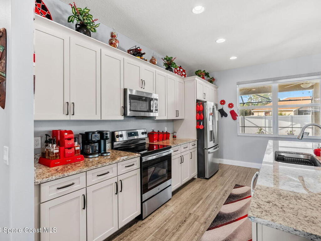 984 Captiva Island Circle, Palm Bay, FL 32908