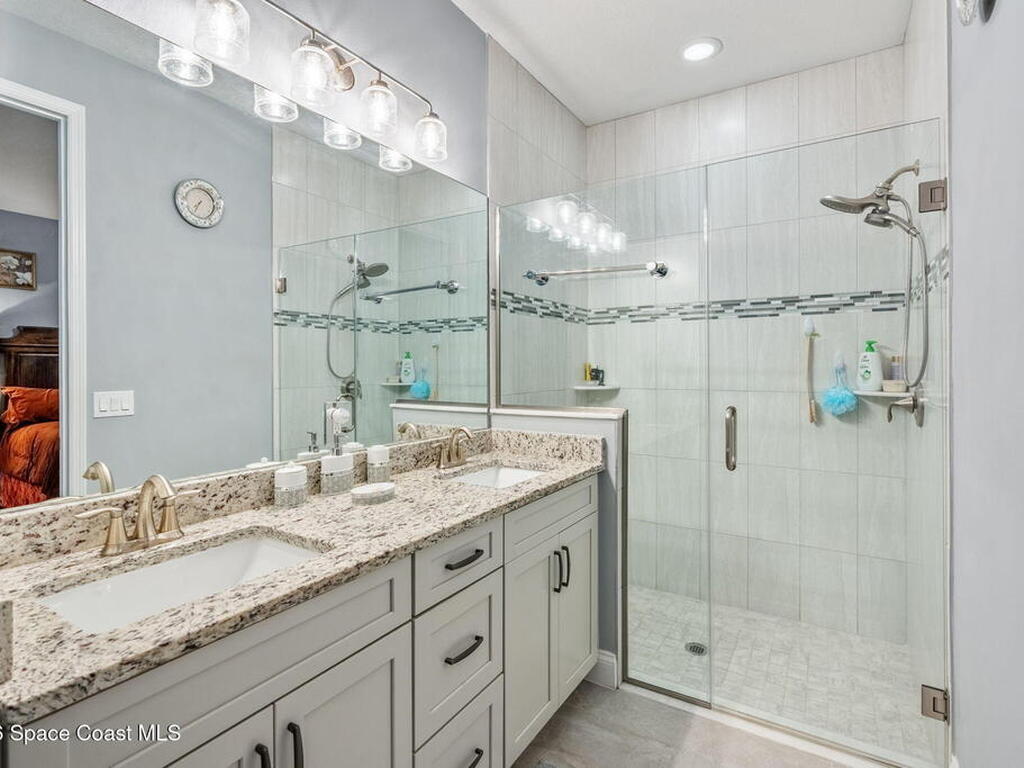 984 Captiva Island Circle, Palm Bay, FL 32908