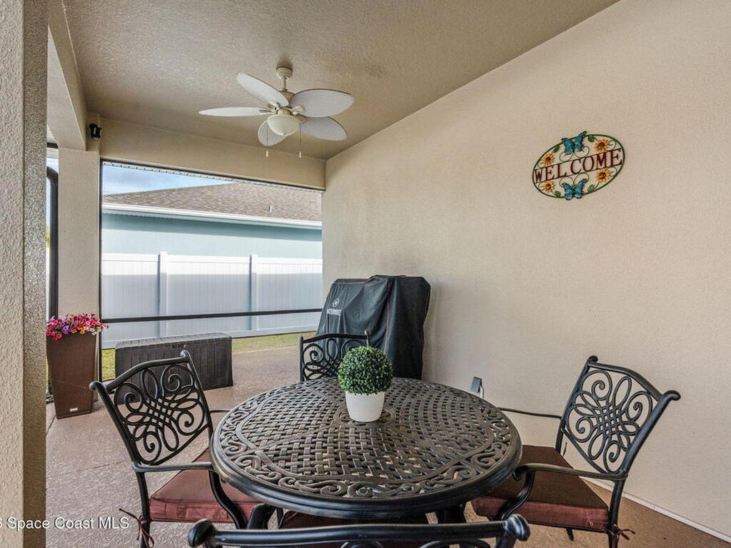 984 Captiva Island Circle, Palm Bay, FL 32908