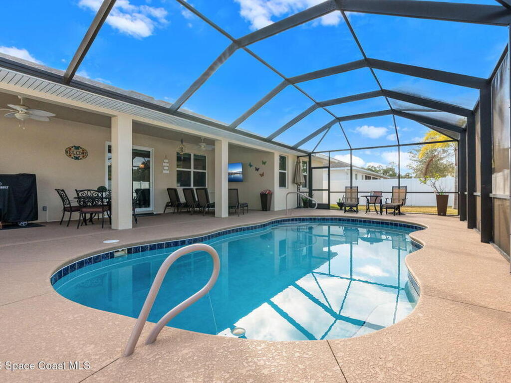 984 Captiva Island Circle, Palm Bay, FL 32908