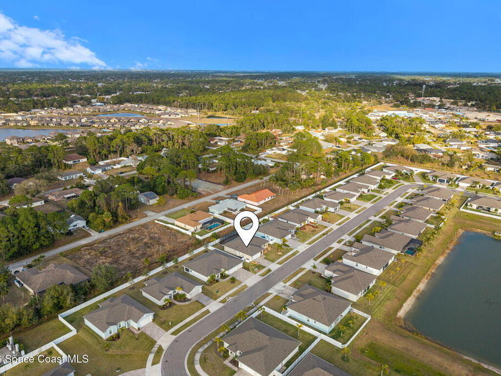 984 Captiva Island Circle, Palm Bay, FL 32908