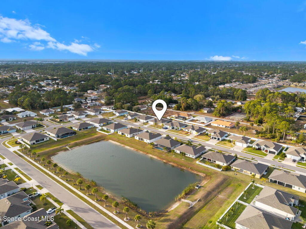 984 Captiva Island Circle, Palm Bay, FL 32908