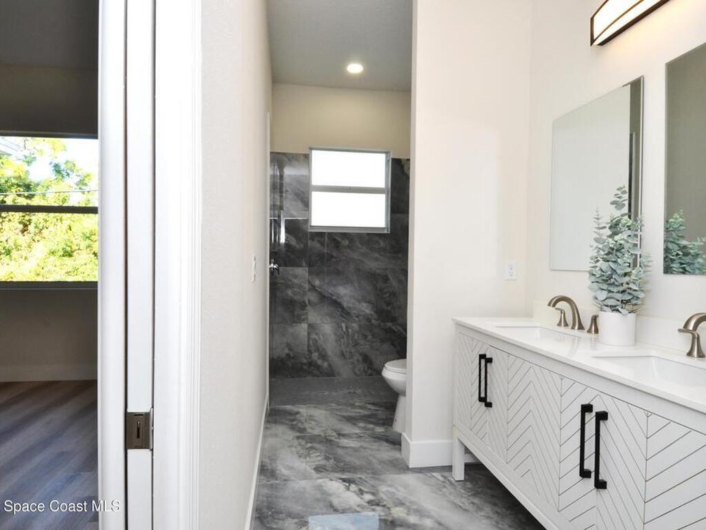 1043 Walden Boulevard, Palm Bay, FL 32909