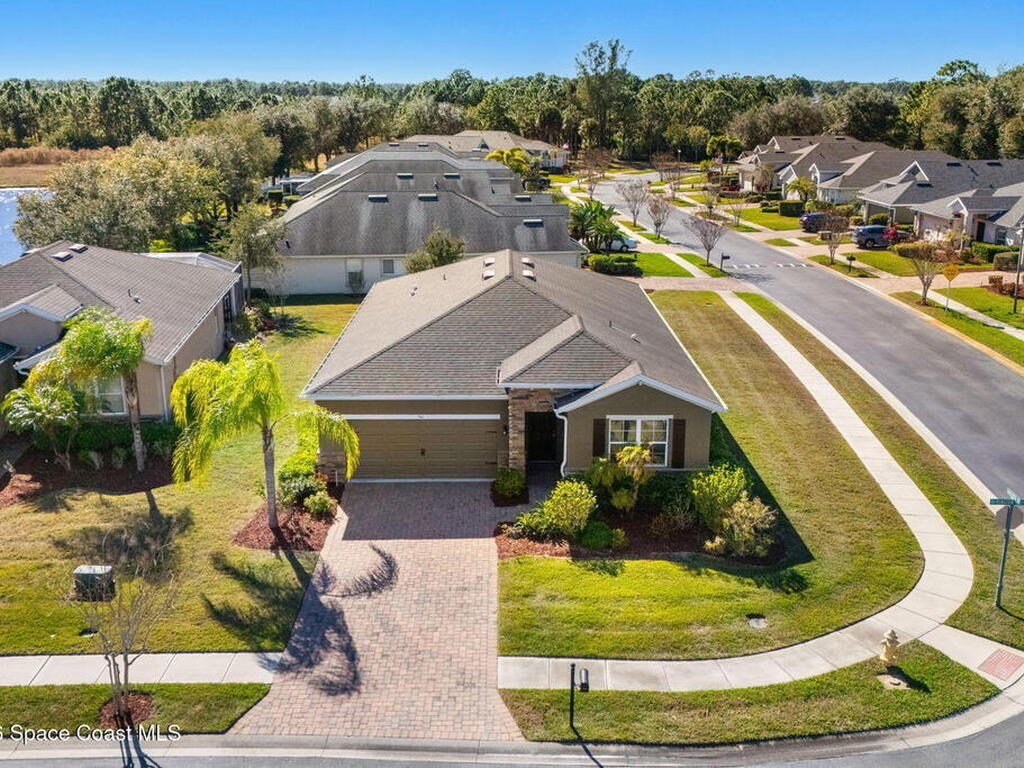 704 Remington Green Drive, Palm Bay, FL 32909