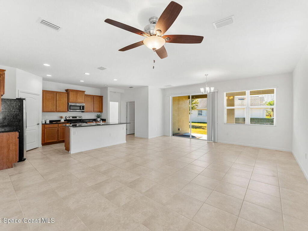 704 Remington Green Drive, Palm Bay, FL 32909