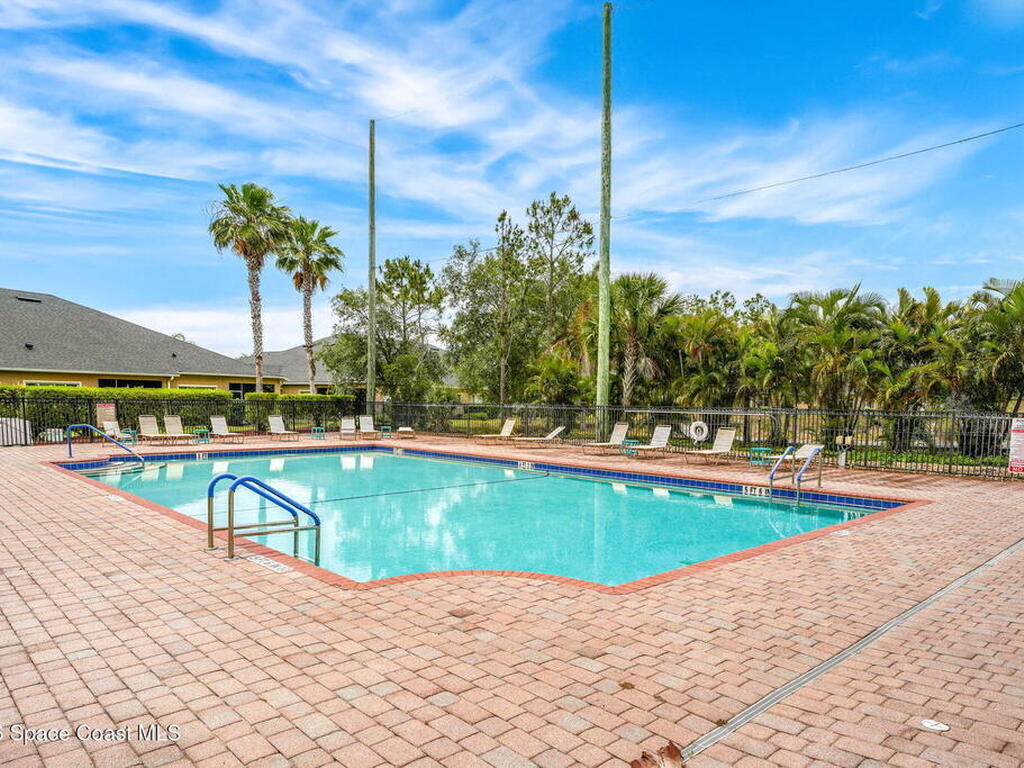 704 Remington Green Drive, Palm Bay, FL 32909