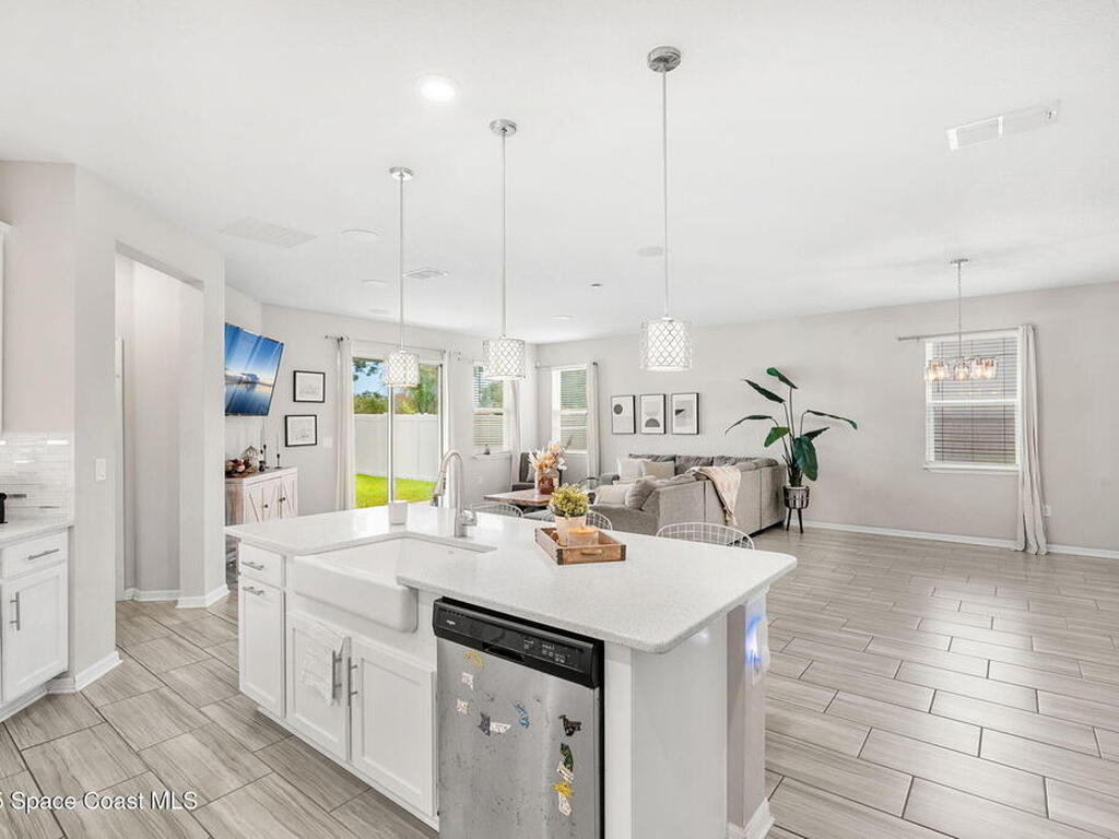 1642 Orsi Place, West Melbourne, FL 32904