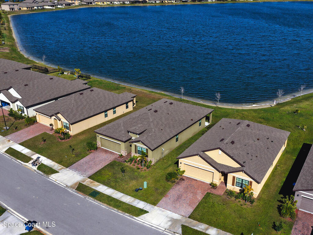 3629 Foggy Mist Road, Palm Bay, FL 32909