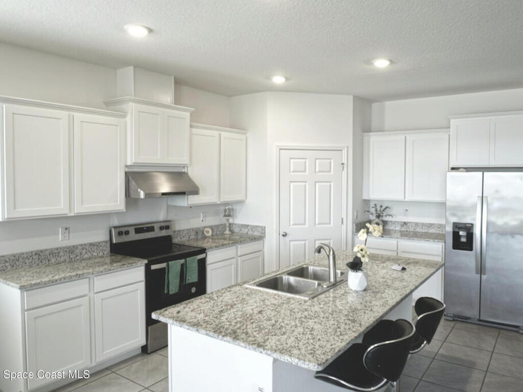 3629 Foggy Mist Road, Palm Bay, FL 32909