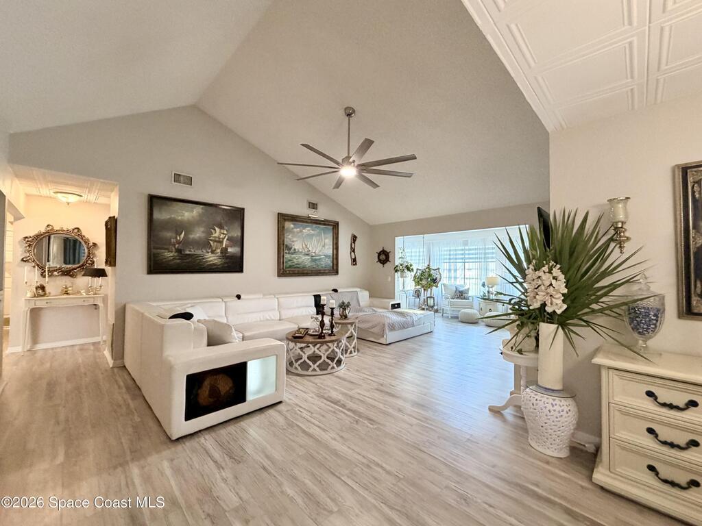 6206 S River Run Drive, Sebastian, FL 32958