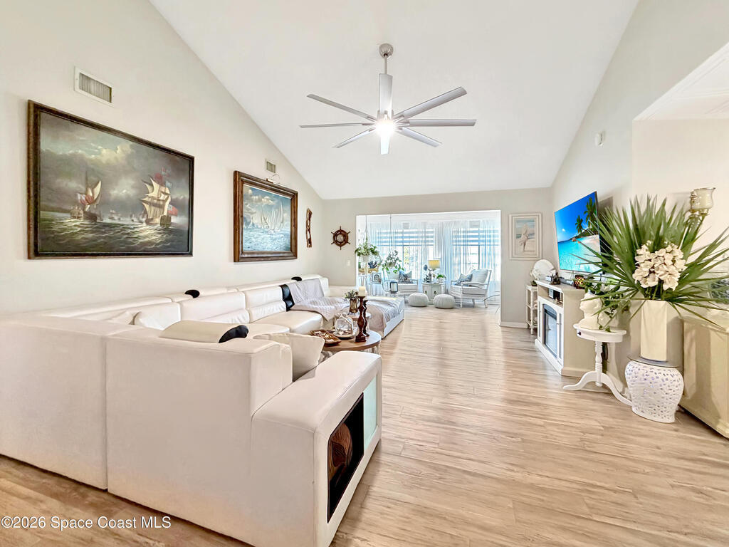 6206 S River Run Drive, Sebastian, FL 32958