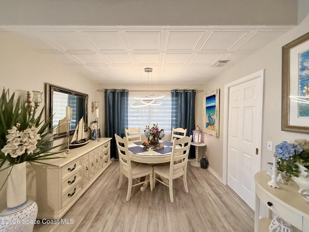 6206 S River Run Drive, Sebastian, FL 32958