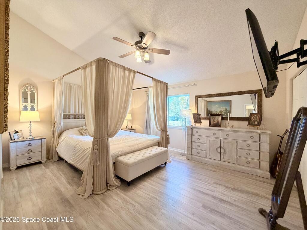 6206 S River Run Drive, Sebastian, FL 32958