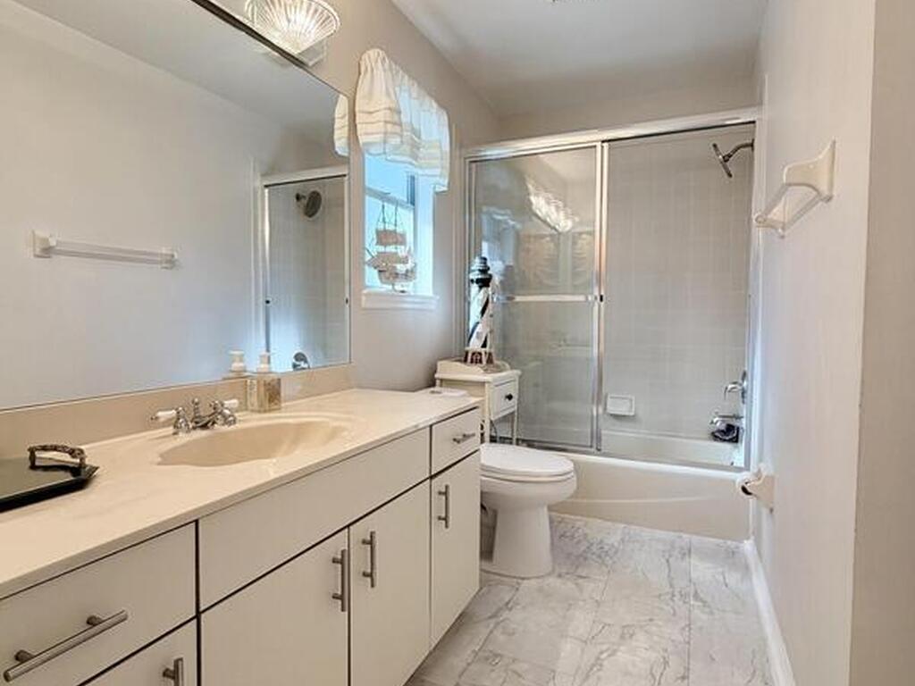 6206 S River Run Drive, Sebastian, FL 32958