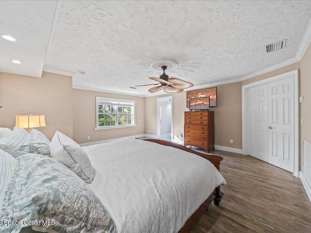 9670 Mockingbird Lane, Micco, FL 32976