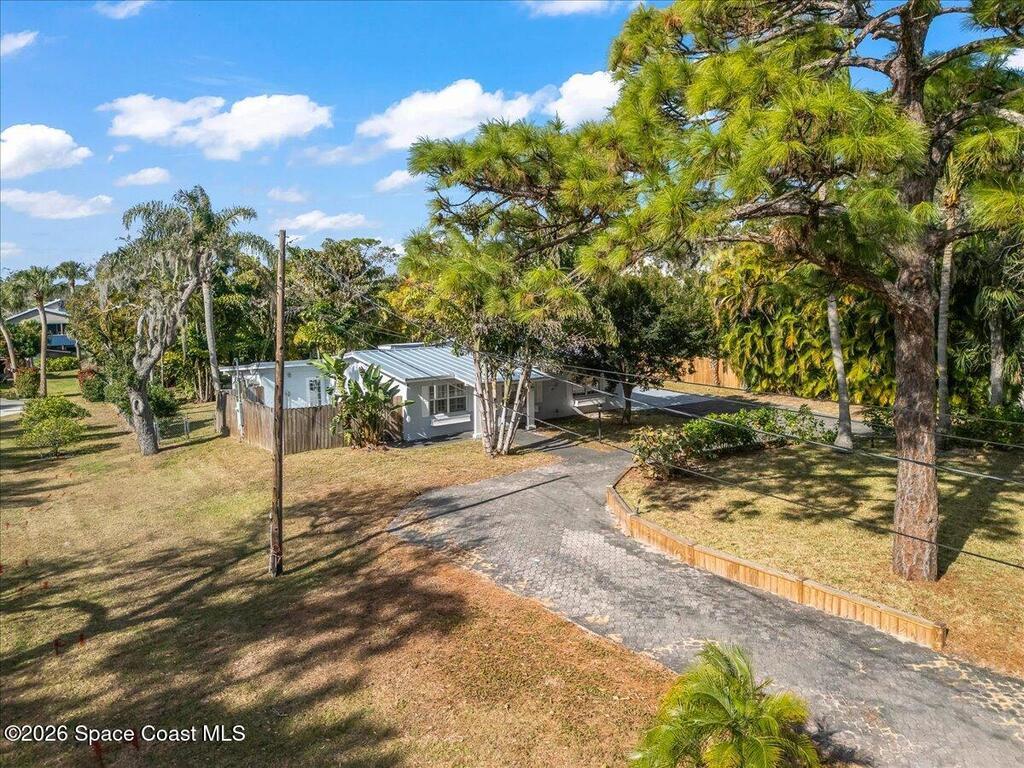 9670 Mockingbird Lane, Micco, FL 32976