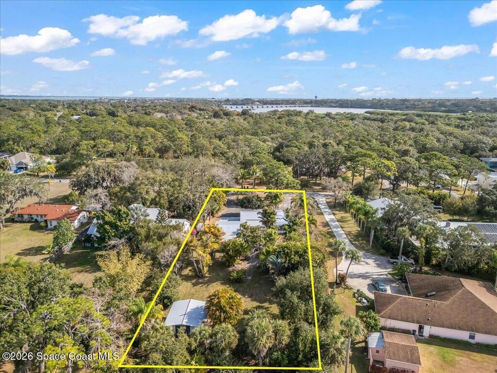 9670 Mockingbird Lane, Micco, FL 32976