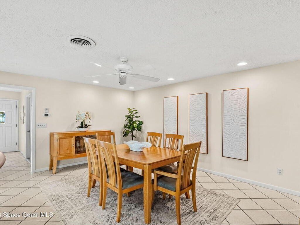 704 Malibu Lane, Indialantic, FL 32903