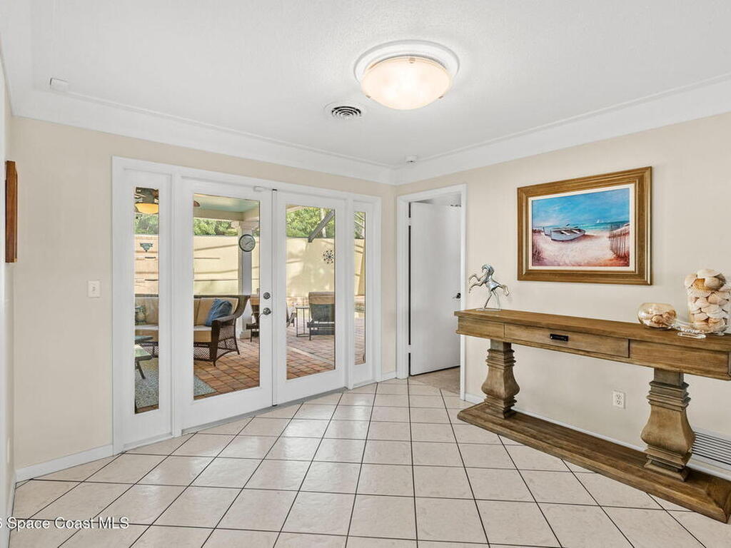 704 Malibu Lane, Indialantic, FL 32903