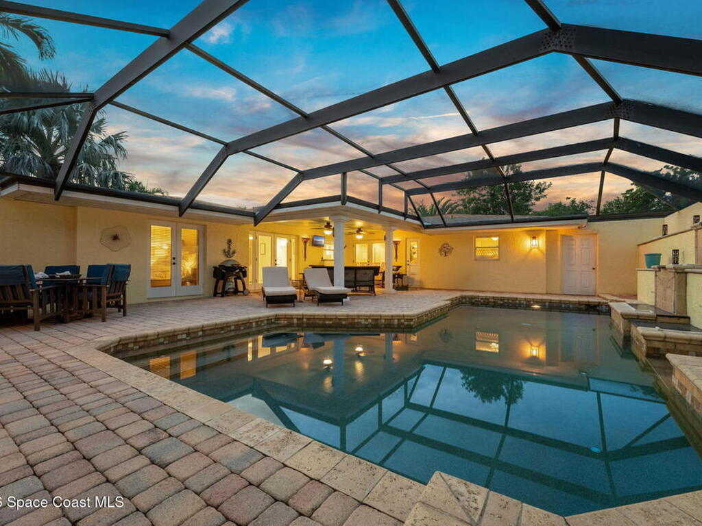 704 Malibu Lane, Indialantic, FL 32903