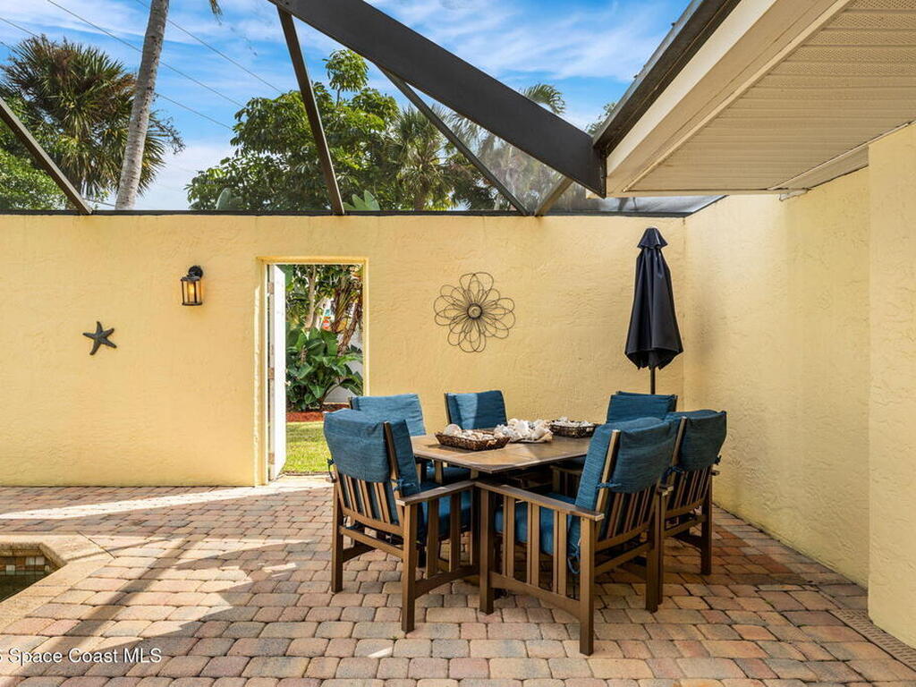 704 Malibu Lane, Indialantic, FL 32903