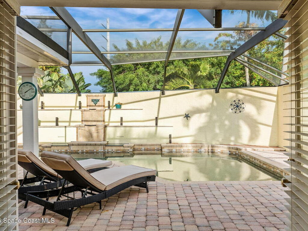 704 Malibu Lane, Indialantic, FL 32903