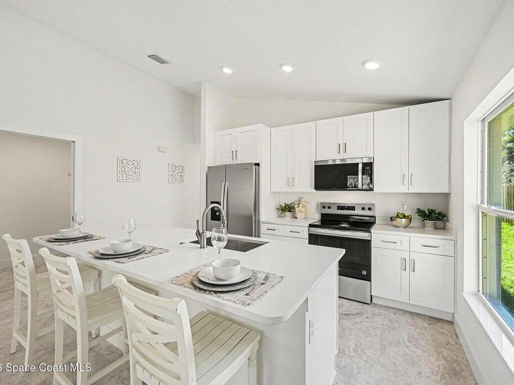 865 Dunbar Street, Cocoa, FL 32927