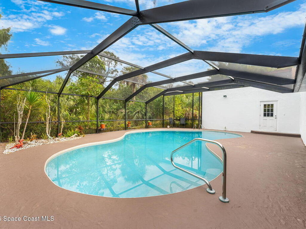 680 Sunset Lane, Merritt Island, FL 32952