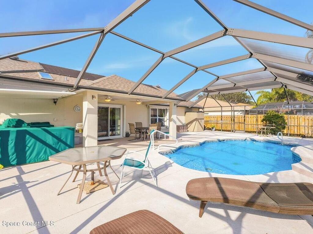 263 Mcclain Drive, Melbourne, FL 32904