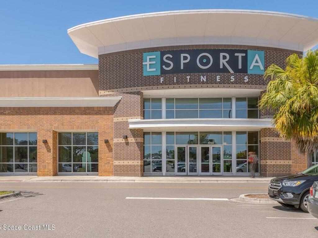 263 Mcclain Drive, Melbourne, FL 32904